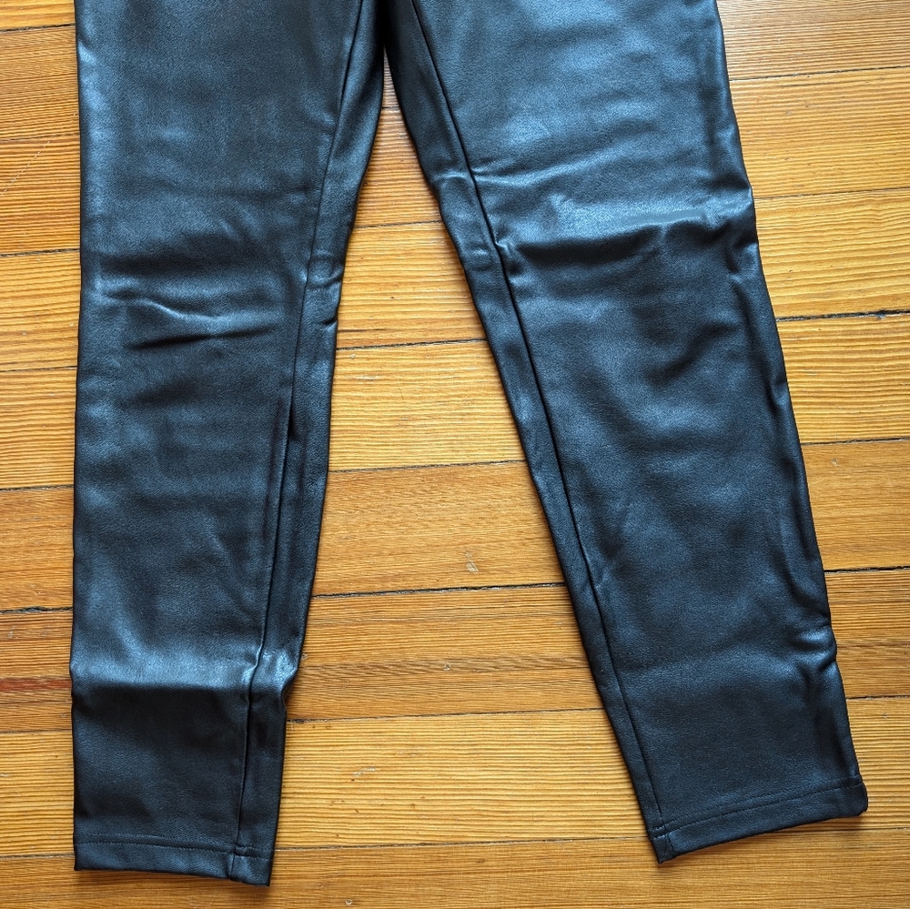 Black Faux Leather Leggings - Picture 5 of 9